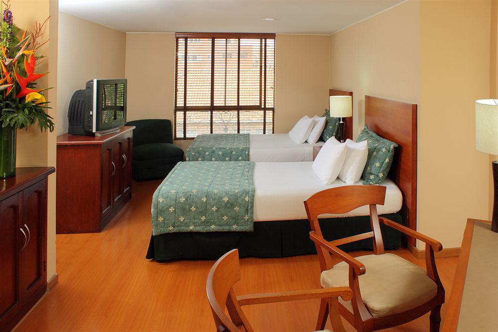 Hotel Estelar Suites Jones Bogotá Rom bilde