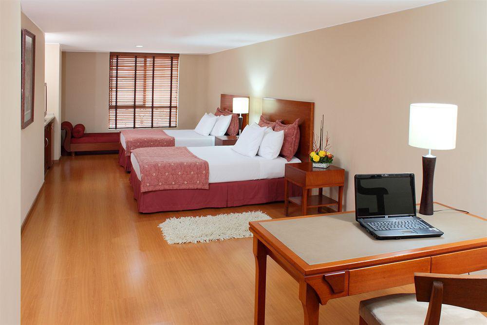 Hotel Estelar Suites Jones Bogotá Rom bilde